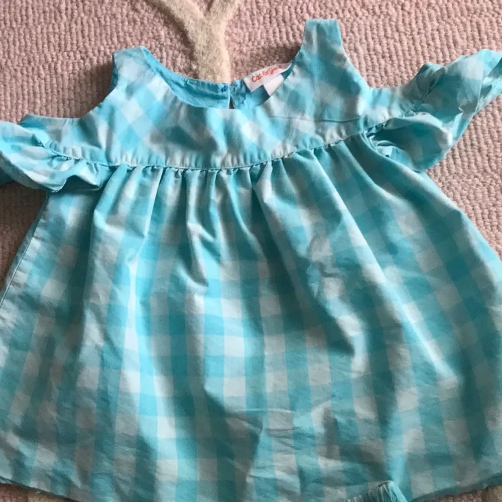 Ruffle outfit